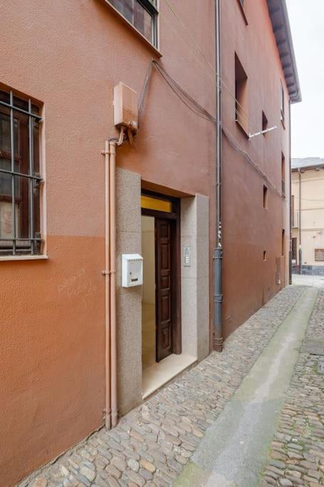 La Casita De Reloj Apartment Ponferrada Exterior photo